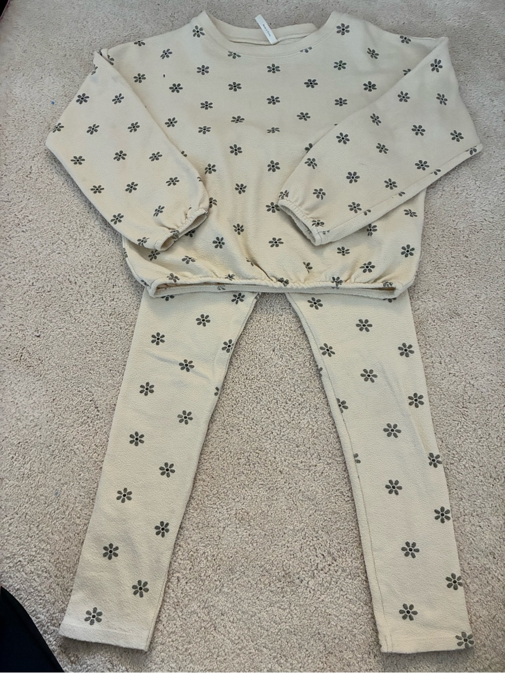 Rylee + Cru Cream Floral Lounge Set
